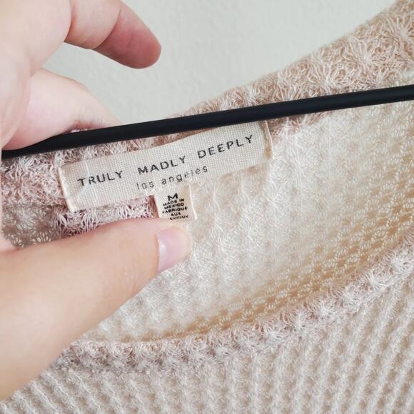 UO Oatmeal Waffle Knit - Picture 8 of 10